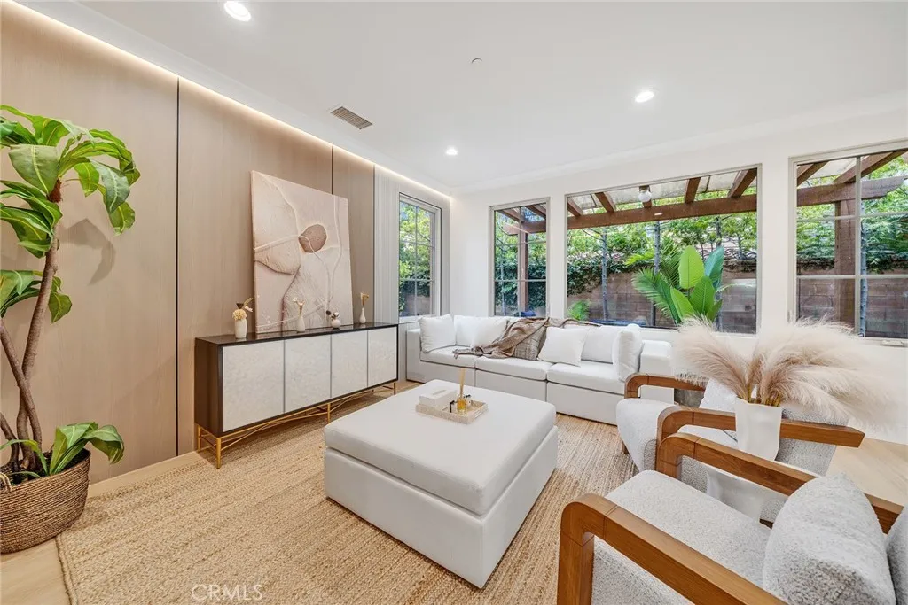 Additional image 41 of 45 Brindisi, Irvine, CA 92618