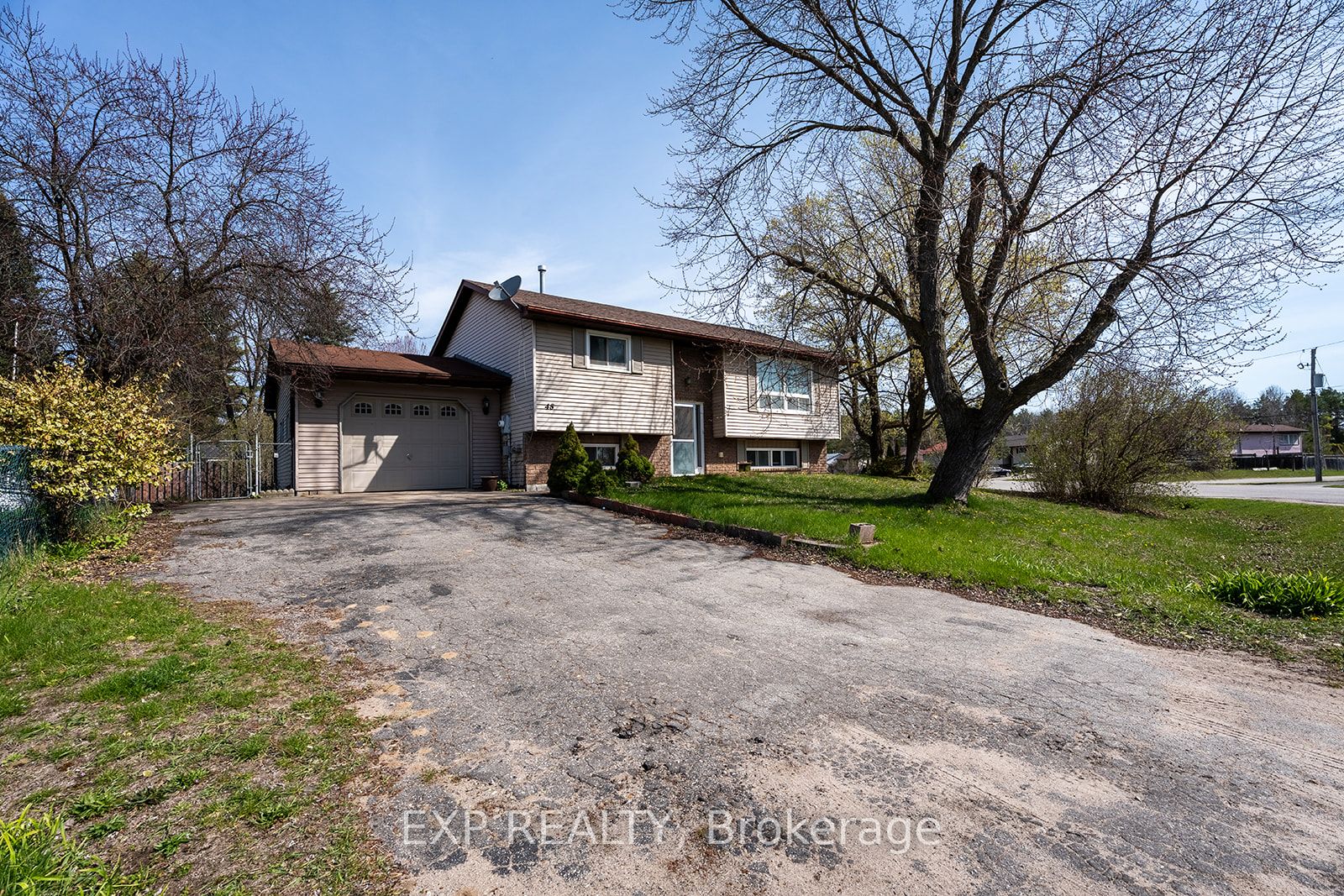 Additional image 3 of 45 Roth Street, Essa, ON, L0M 1B0