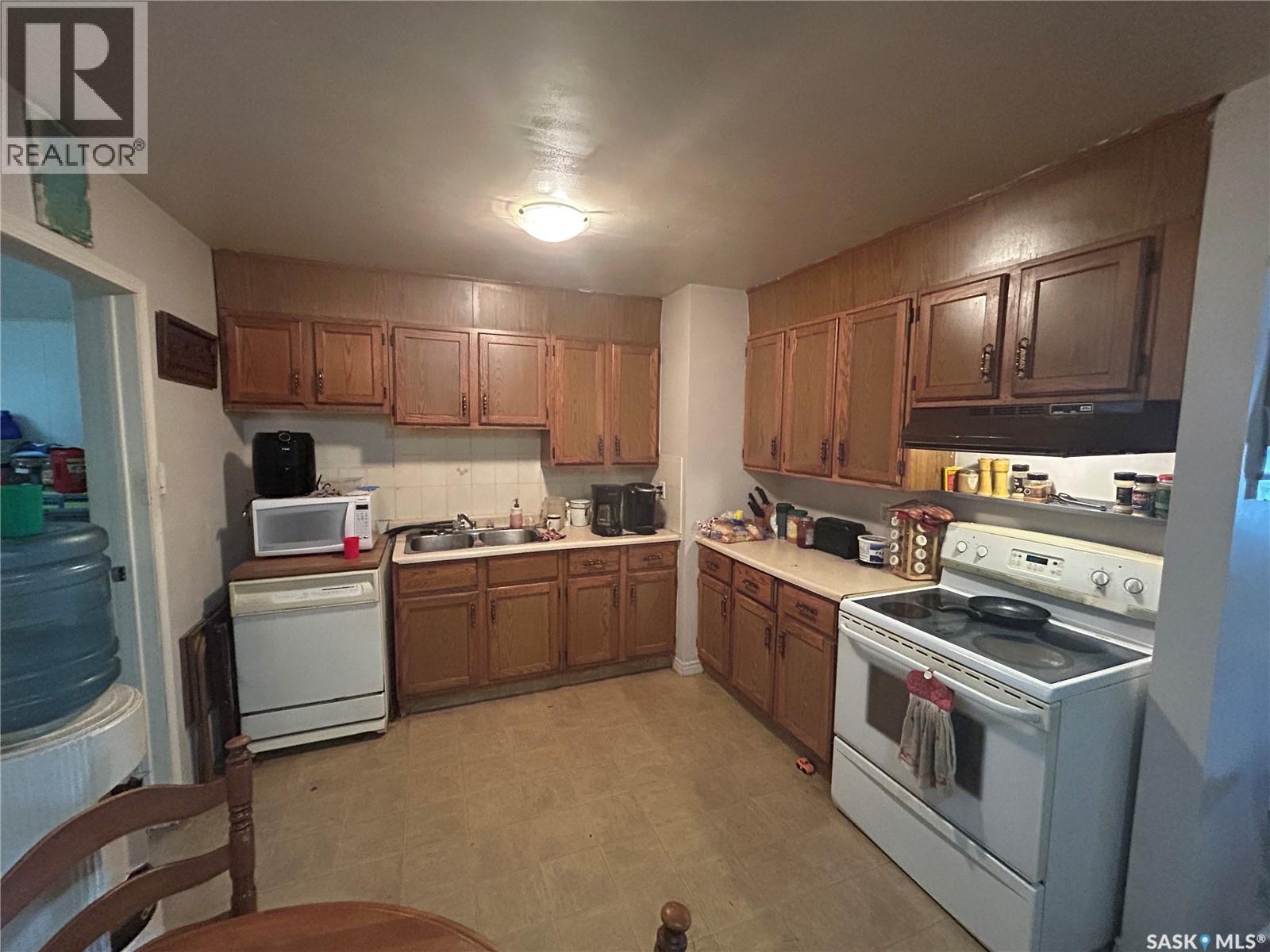 Additional image 5 of 514 W Avenue S, Saskatoon, SK, S7M3G8