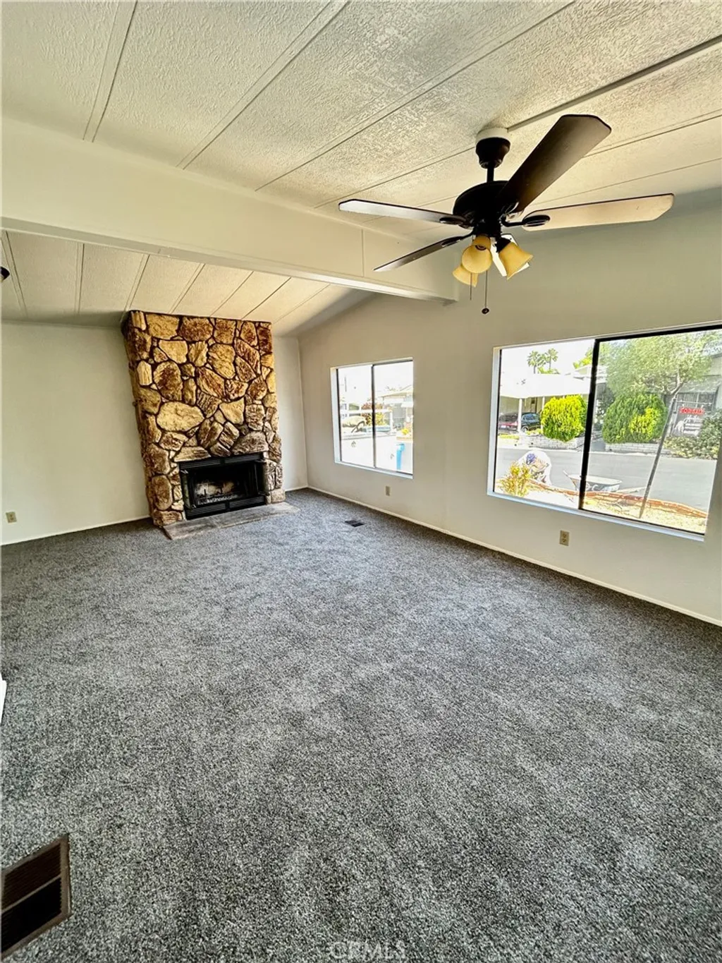 1536 S State Unit 170, Hemet, CA 92543 photo 3