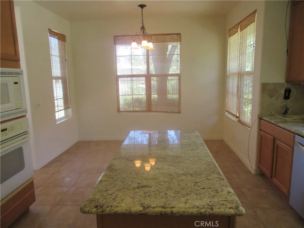 Additional image 18 of 65 Figtree, Irvine, CA 92603
