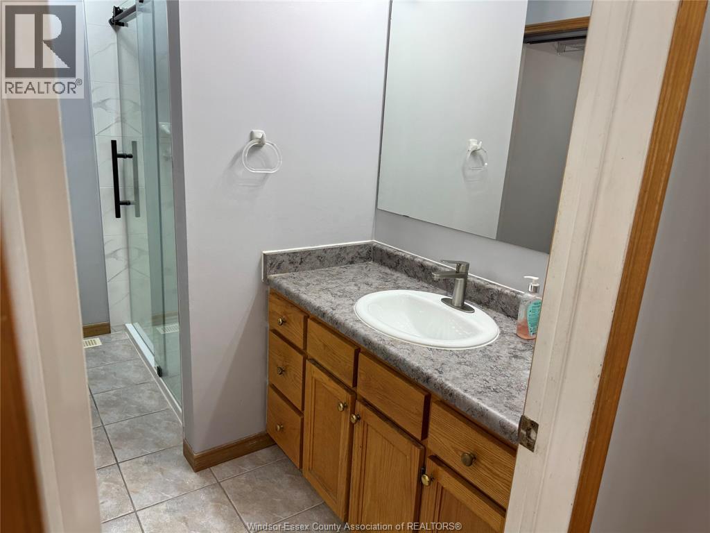 UPPER-2643 Carissa , Windsor, ON, N8R2J9 photo 5