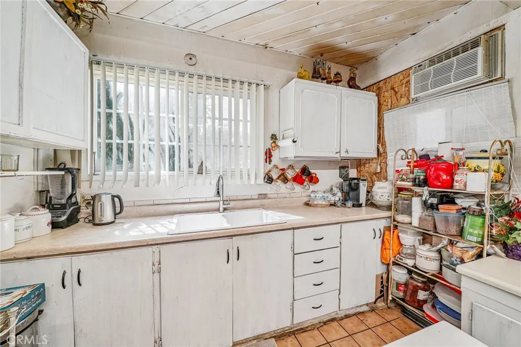 Additional image 7 of 3459 Acacia Ave, San Bernardino, CA 92405