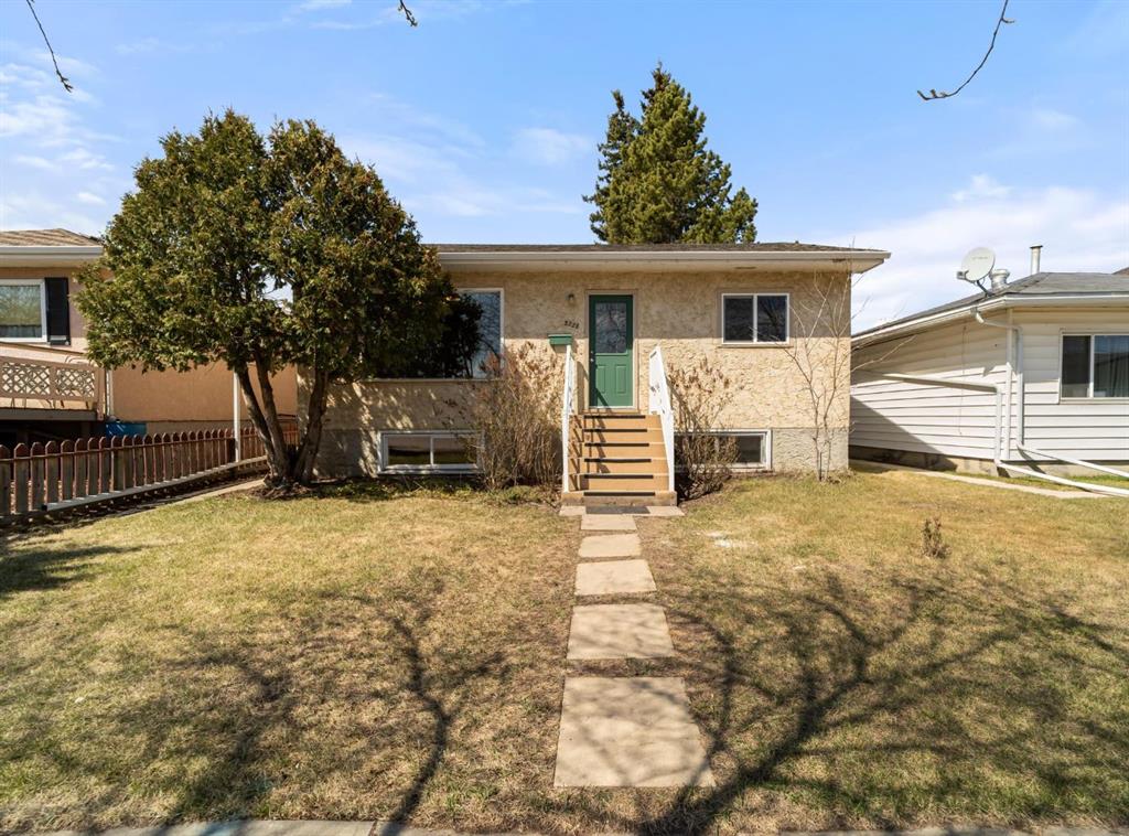 5228 47 Street, Camrose, AB, T4V 1K4