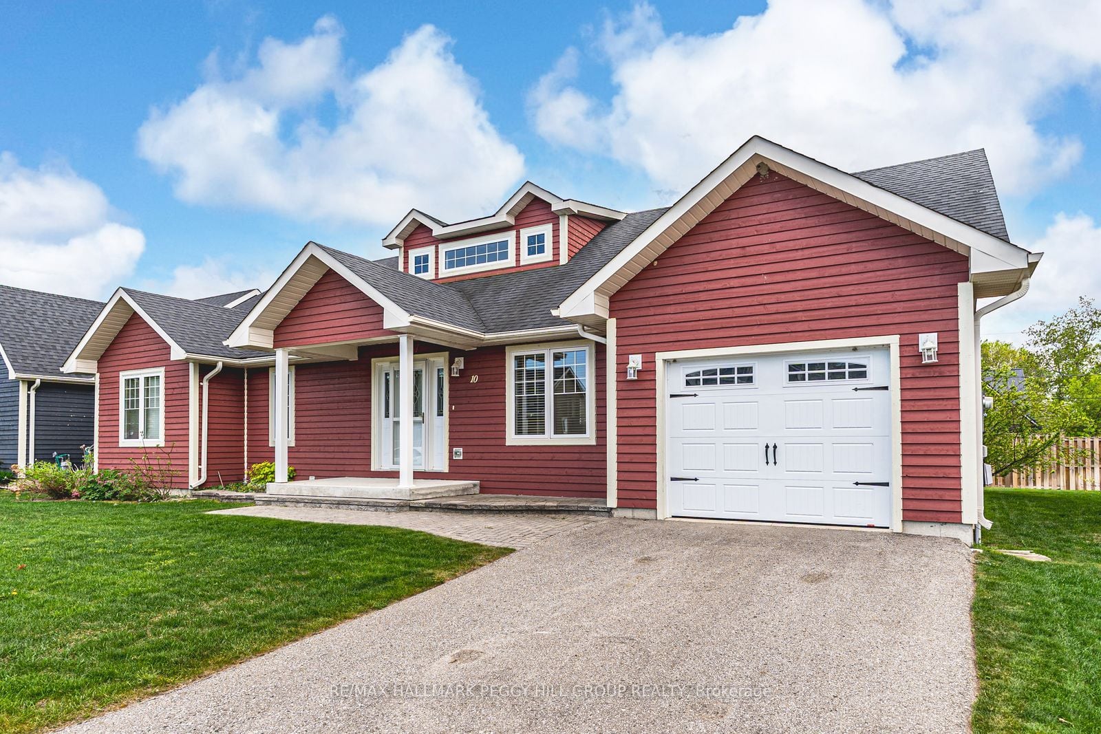10 Grew Crescent, Penetanguishene, ON, L9M 0A4