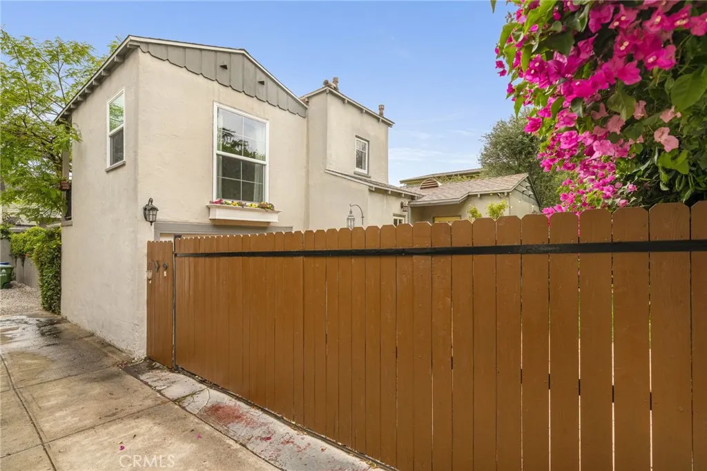 Additional image 45 of 5130 W 20th St, Los Angeles, CA 90016