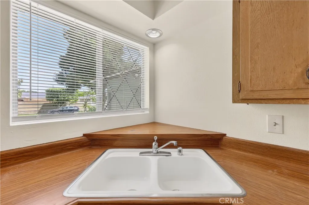 Additional image 8 of 21215 Pontine Ave, Carson, CA 90745