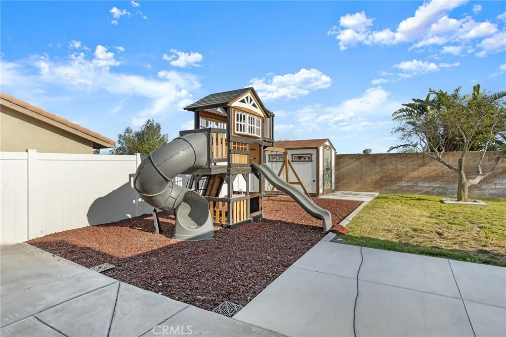 Additional image 30 of 2007 W Windhaven Dr, Rialto, CA 92377