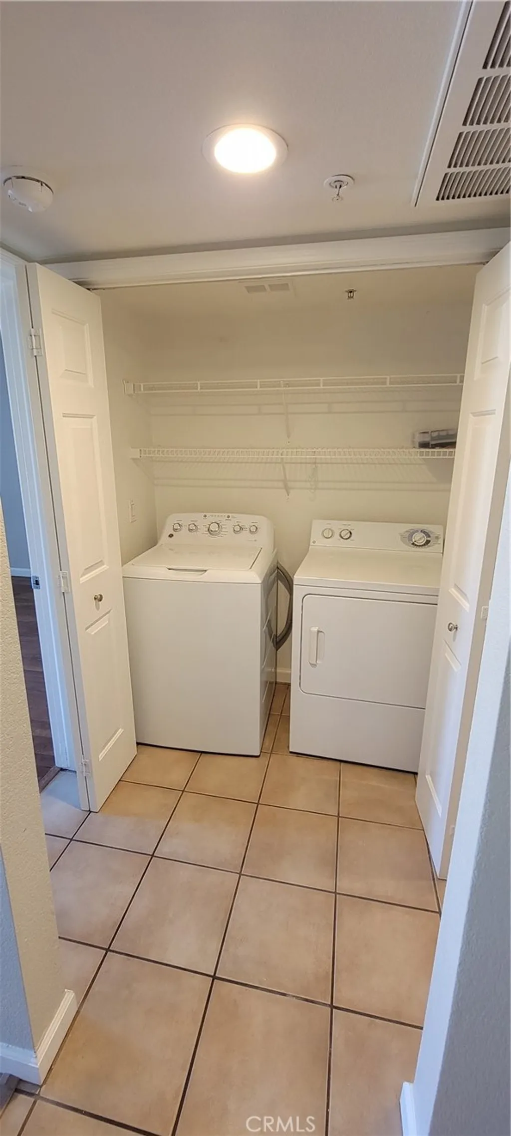 Additional image 8 of 1010 La Terraza Cir Unit 203, Corona, CA 92879