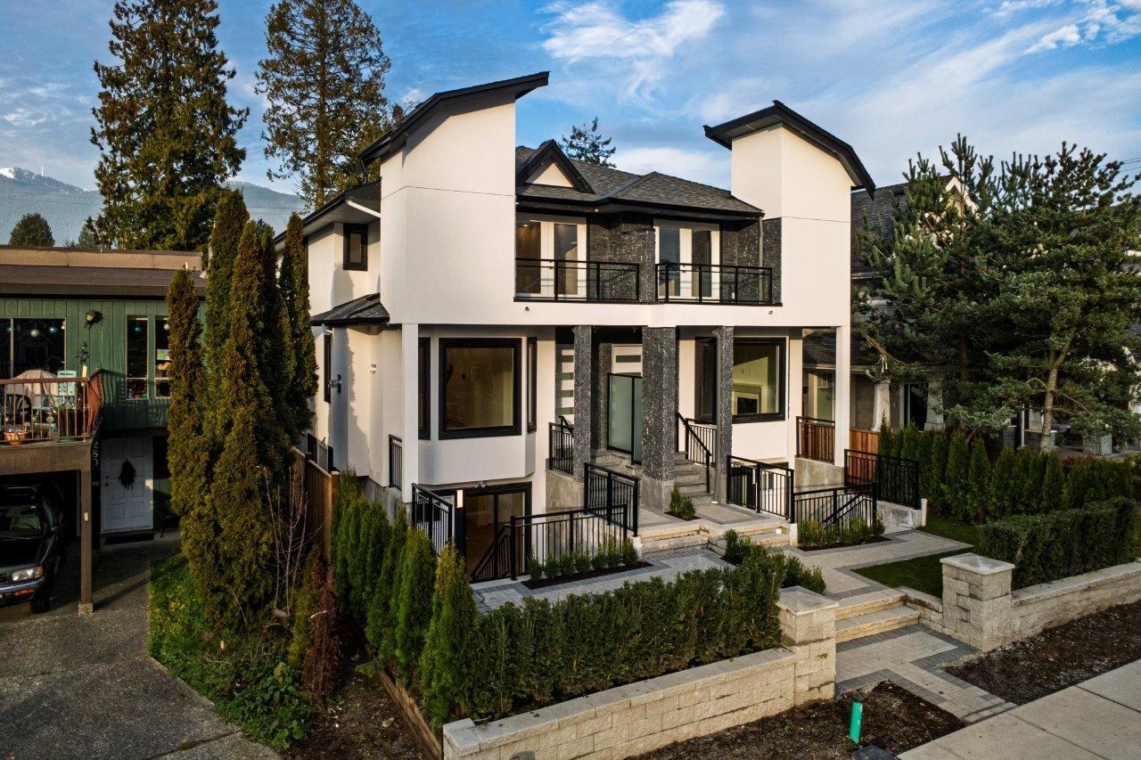 Additional image 3 of 254 18th Street E, North Vancouver, BC, V7L 2X6