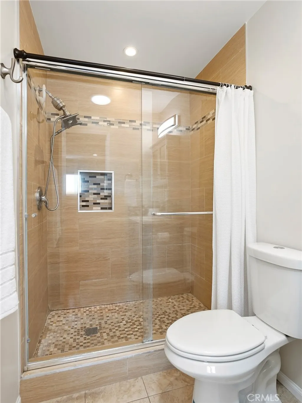 Additional image 19 of 557 E San Jose Avenue Unit 7, Burbank, CA 91501