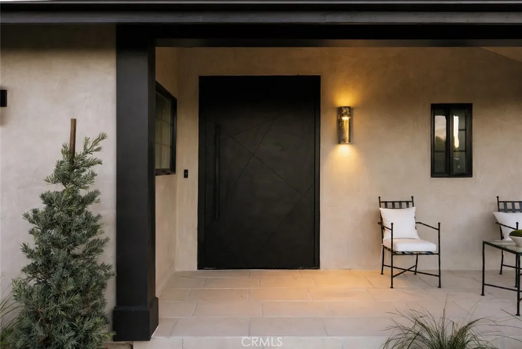 17930 Karen Drive, Encino, CA 91316 photo 5