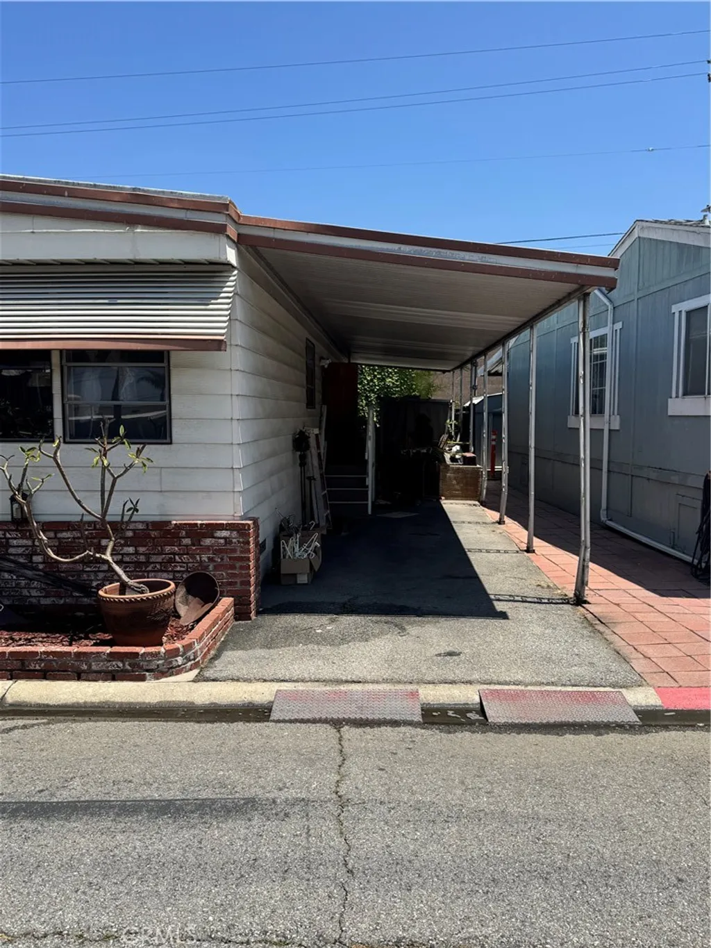 Additional image 2 of 10001 Frontage Unit 238, South Gate, CA 90280