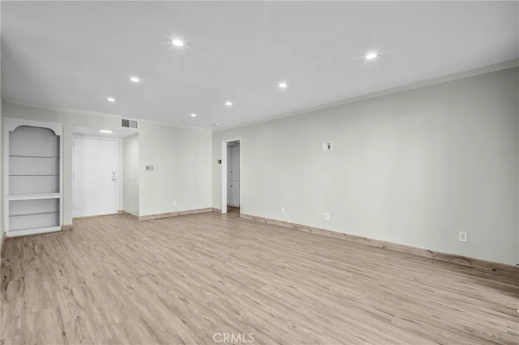 Additional image 9 of 972 E California Blvd Unit 304, Pasadena, CA 91106
