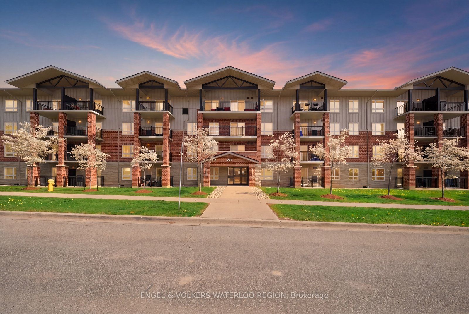408-505 Margaret Street, Cambridge, ON, N3H 0A6
