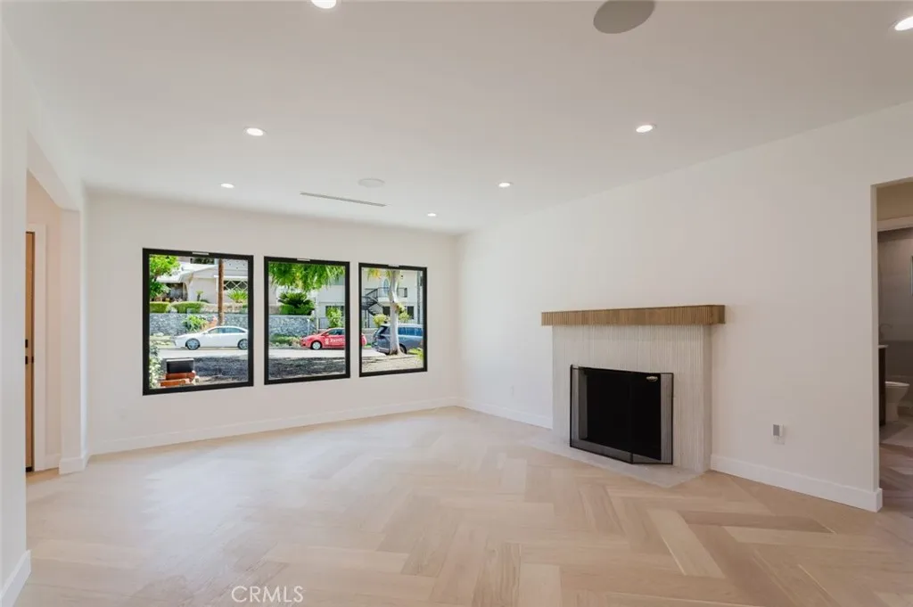 Additional image 25 of 941 Sherlock Drive, Burbank, CA 91501