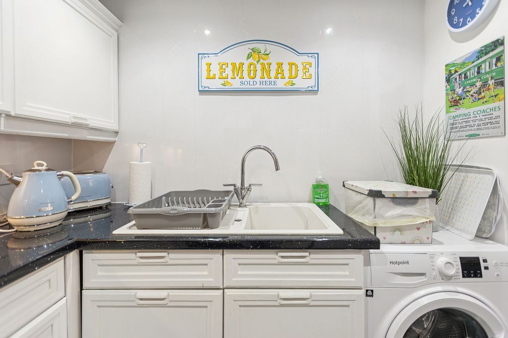 Additional image 14 of 1 bed flat for saleFlat 19 Princes Court, Helensburgh G84