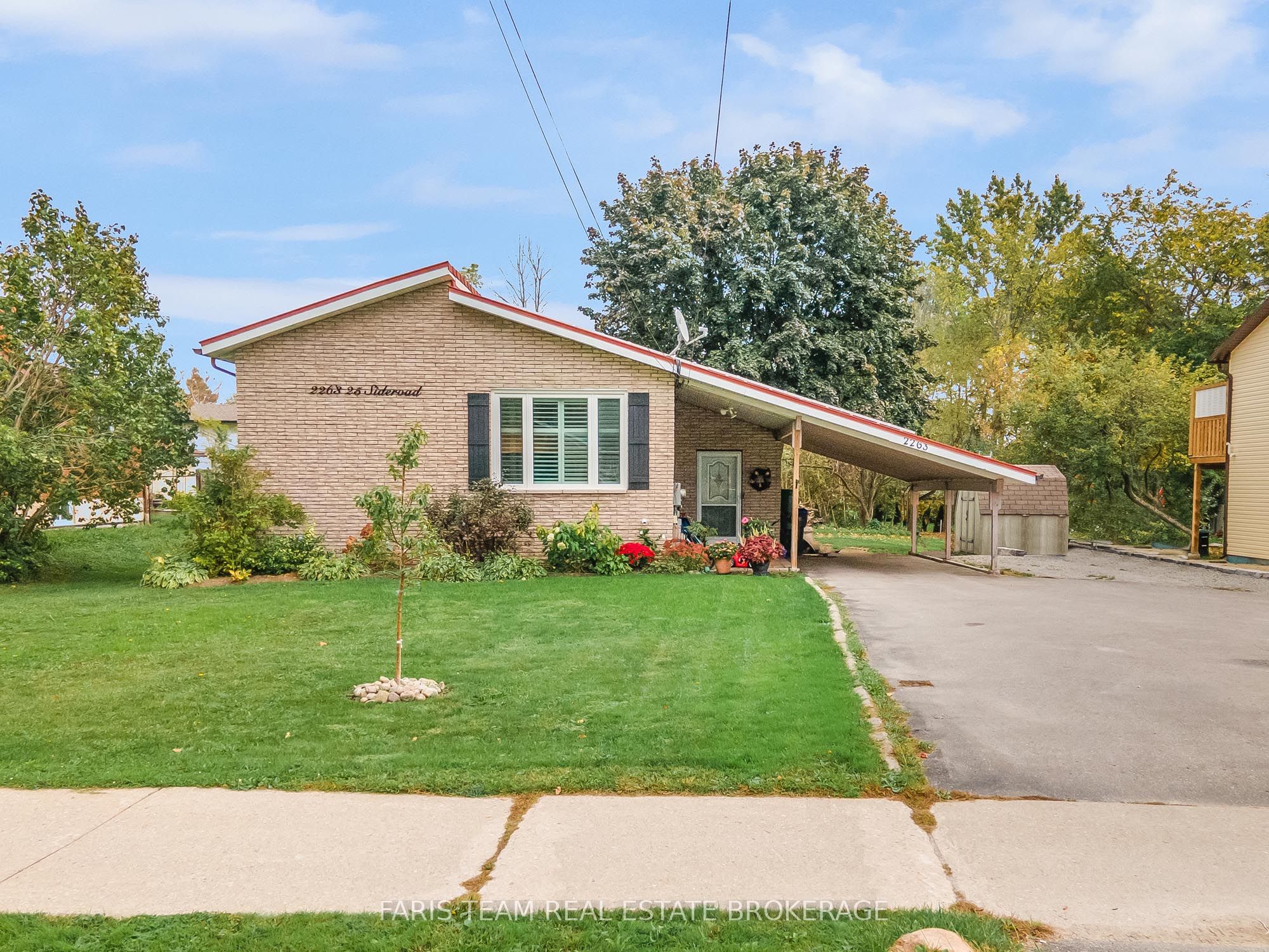 2263 25th Side Road, Innisfil, ON, L9S 2E5