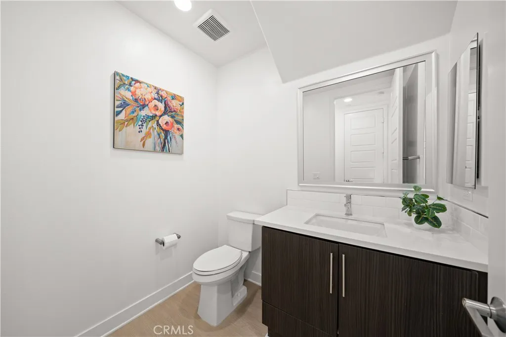 Additional image 73 of 131 Newall, Irvine, CA 92618