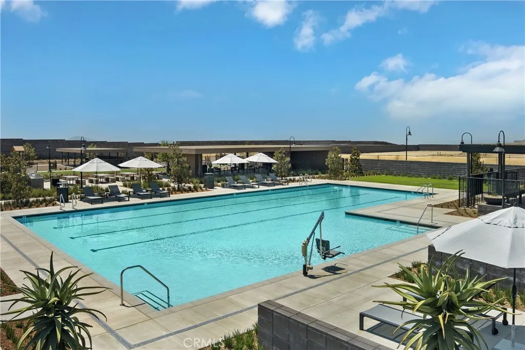Additional image 6 of 16034 Butterfly Drive, Fontana, CA 92336