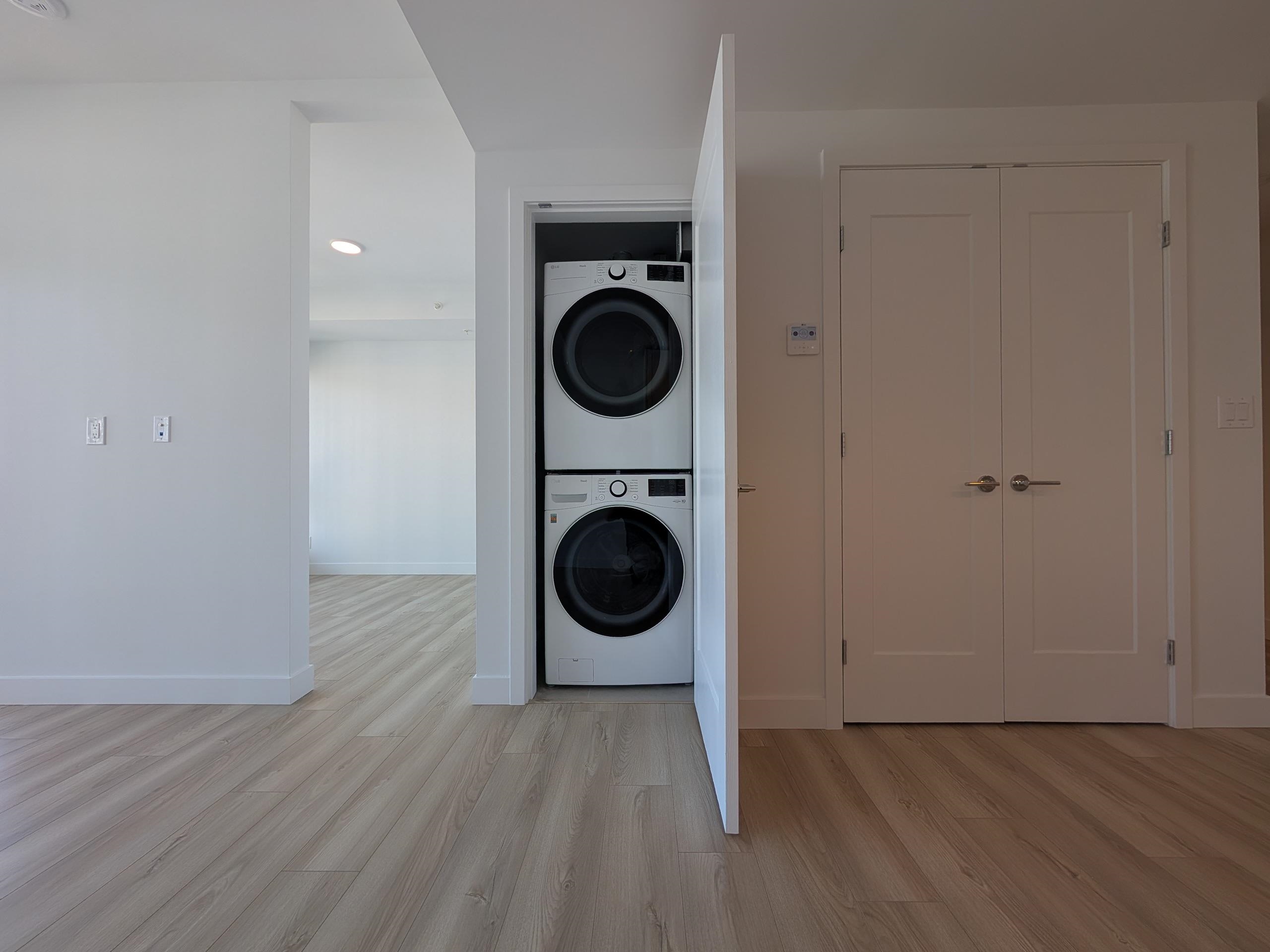 Additional image 6 of 1305-2381 Beta Avenue, Burnaby, BC, V5C 0P7