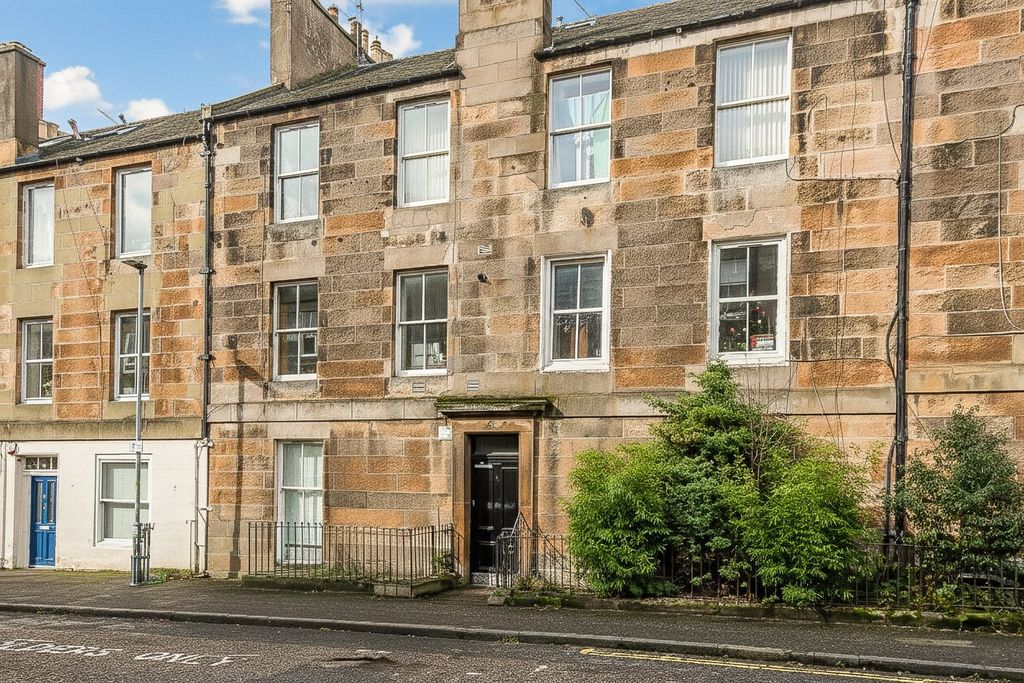 1 bed flat for salePrince Regent Street, Leith, Edinburgh EH6