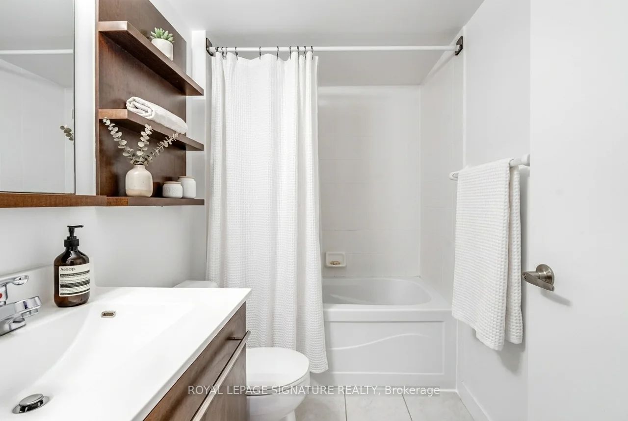 Additional image 6 of 1501-80 Western Battery Road, Toronto, ON, M6K 3S1