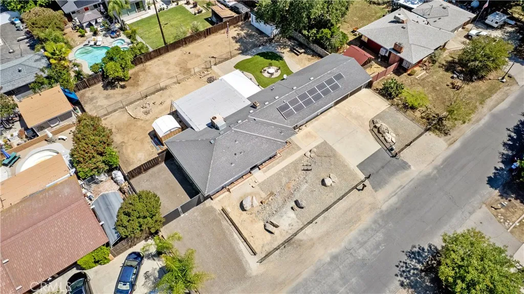 5431 E Indianapolis Ave, Fresno, CA 93727