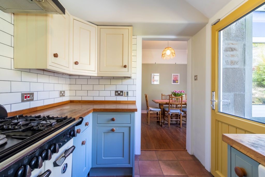 Additional image 9 of 3 bed semi-detached house for saleRankine Street, Dundee DD3