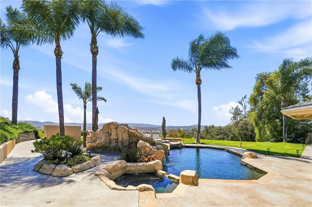 Additional image 82 of 24962 Nellie Gail Rd, Laguna Hills, CA 92653