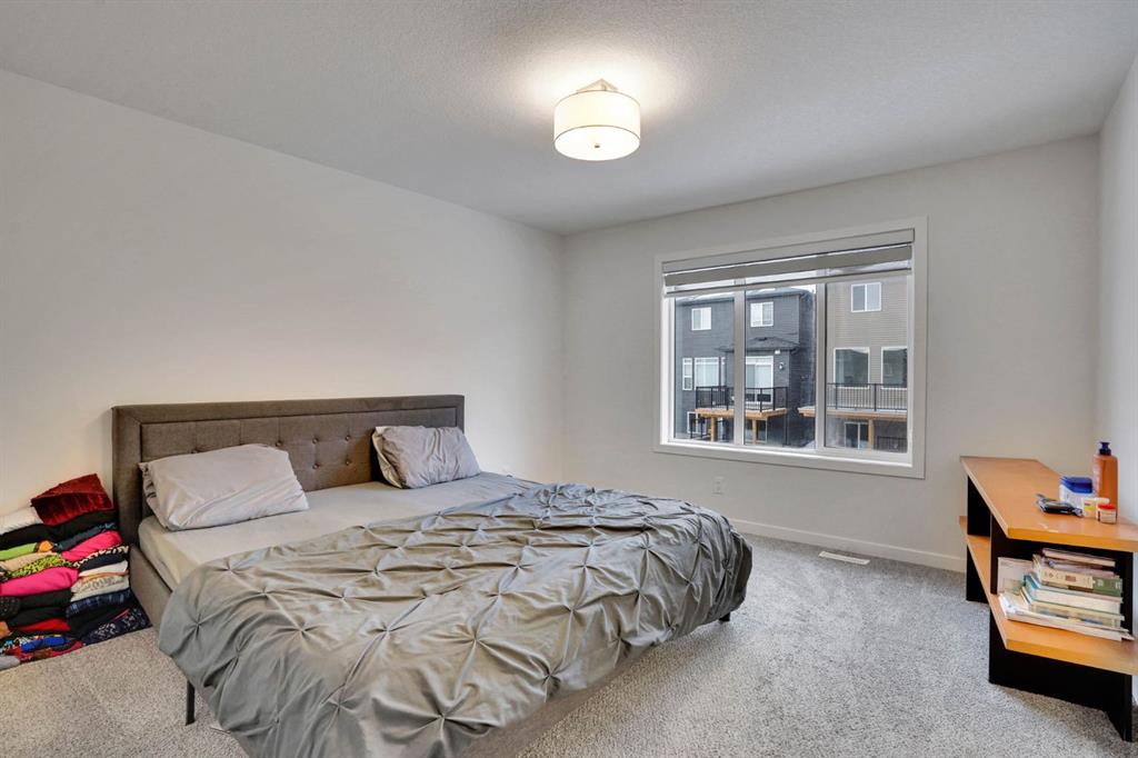 Additional image 3 of 274 Lucas Place NW, Calgary, AB, T3P 1Z3