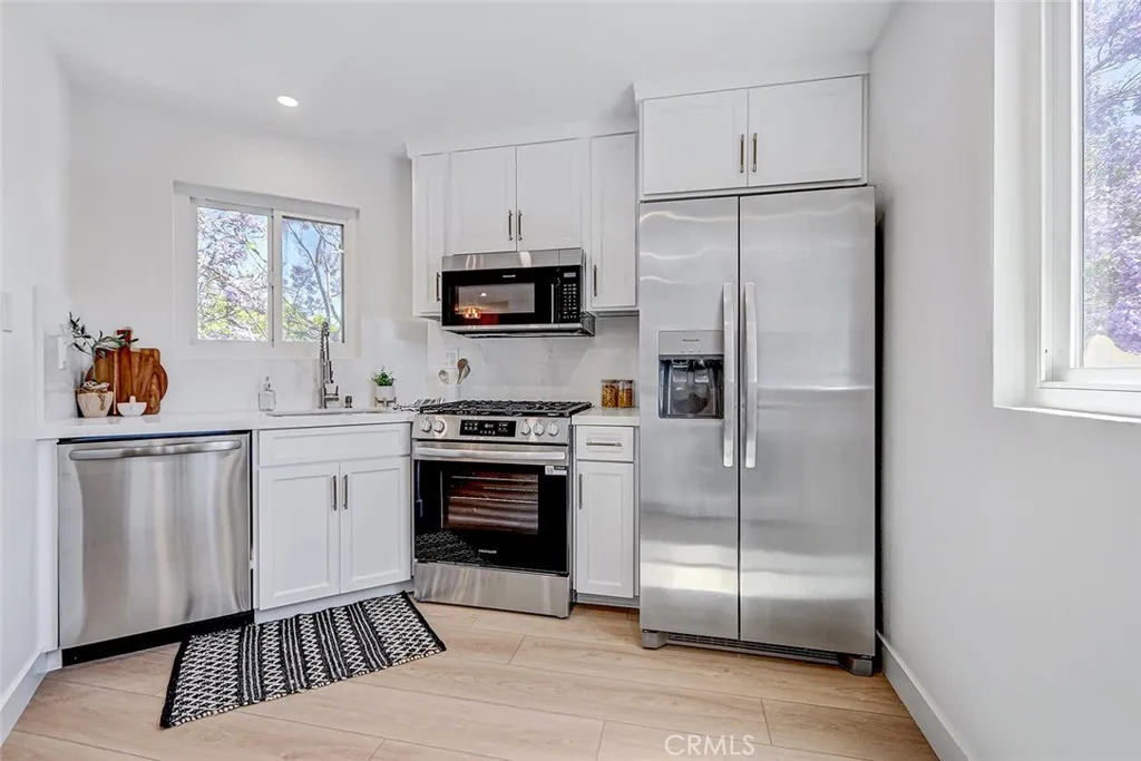 Additional image 6 of 4701 E Anaheim St Unit 304, Long Beach, CA 90804