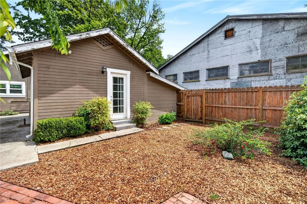 Additional image 50 of 325 S Forbes St, Lakeport, CA 95453