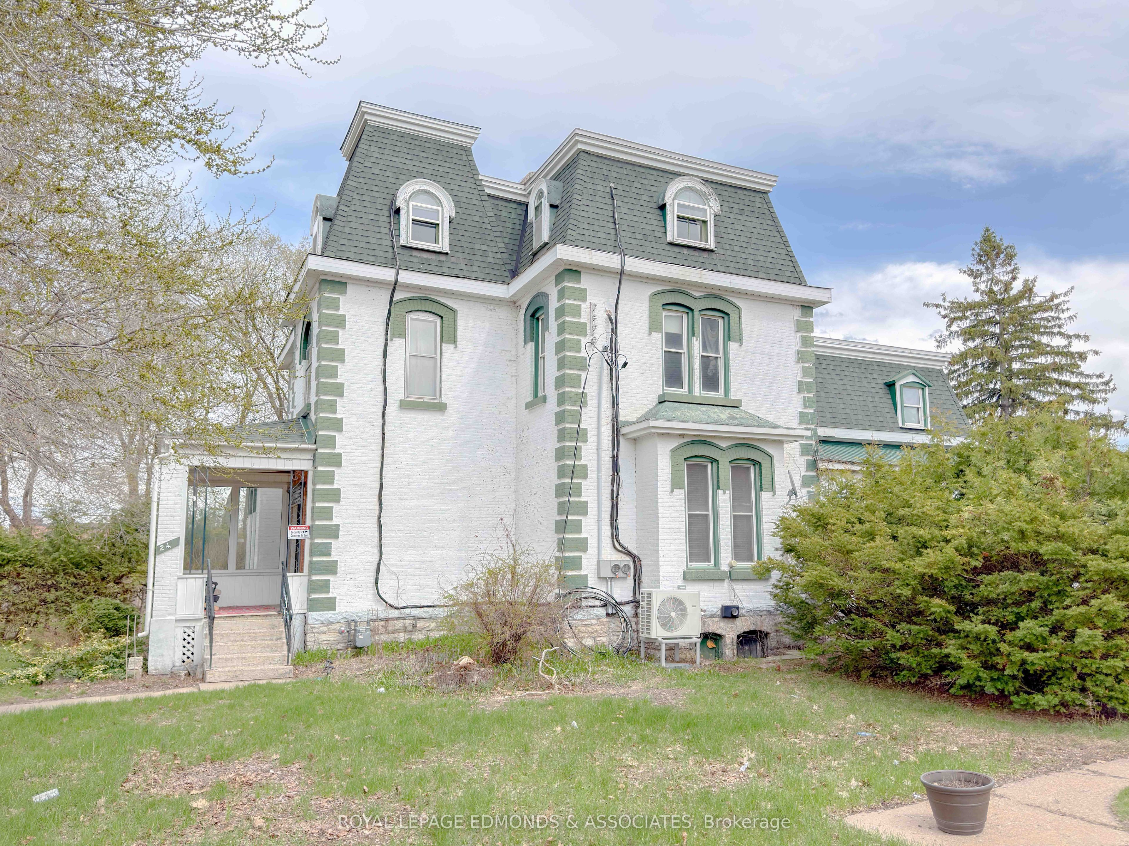 Additional image 2 of 247 Victoria Street, Pembroke, ON, K8A 4K5