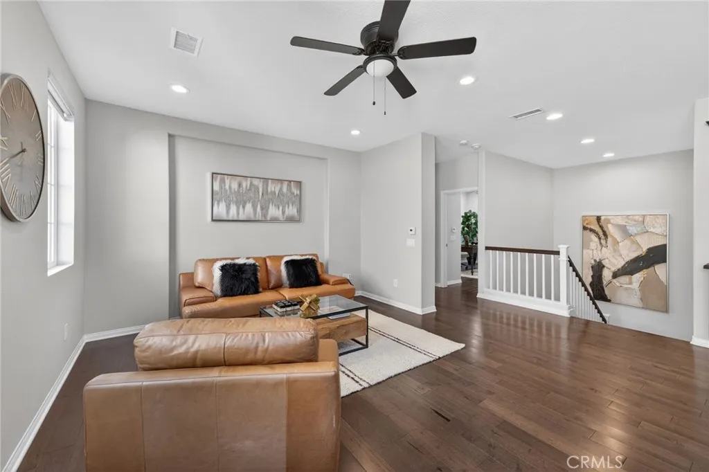 Additional image 95 of 20800 Campania Ln, Porter Ranch, CA 91326