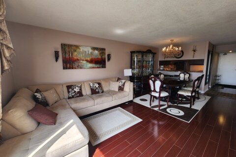 Additional image 7 of 1609-10 Martha Eaton Way, Toronto, ON, M6M 5B3