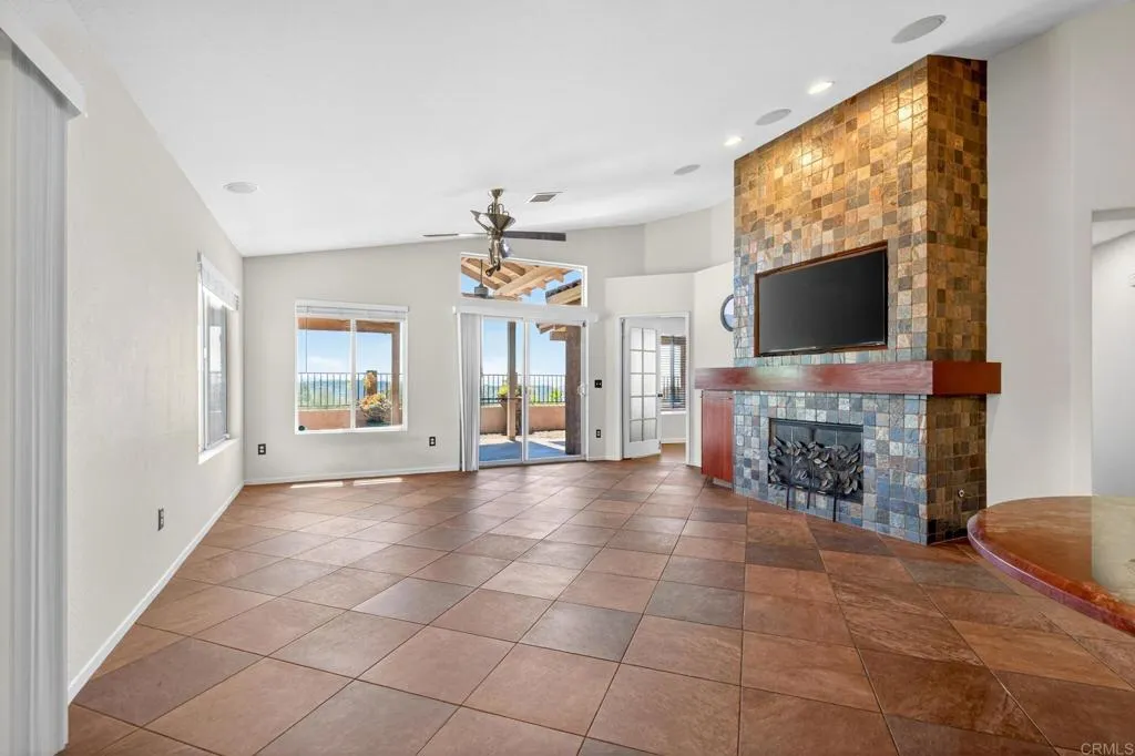 Additional image 5 of 2703 Lobelia Road, Alpine, CA 91901