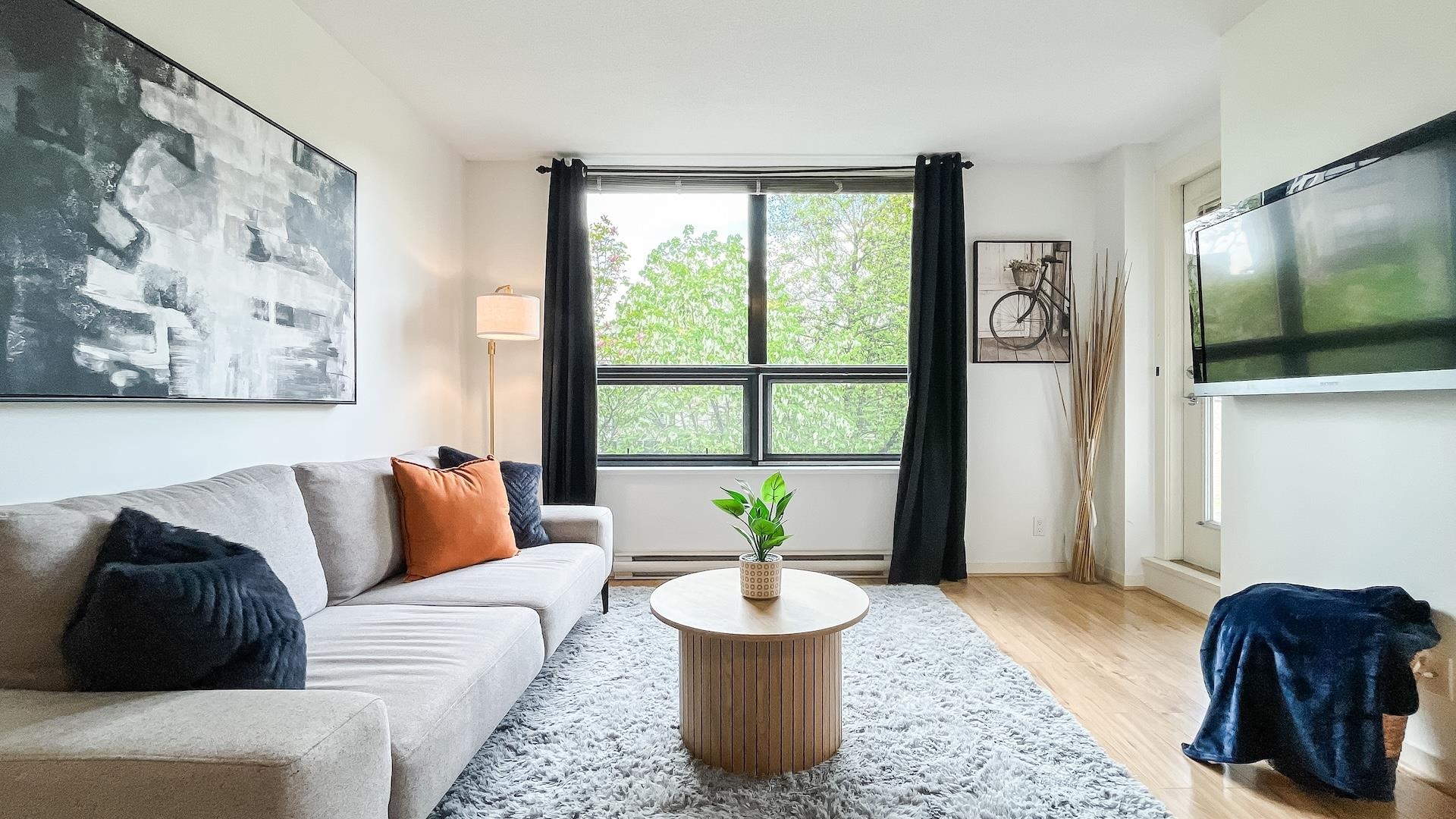 305-3638 Vanness Avenue, Vancouver, BC, V5R 6H6