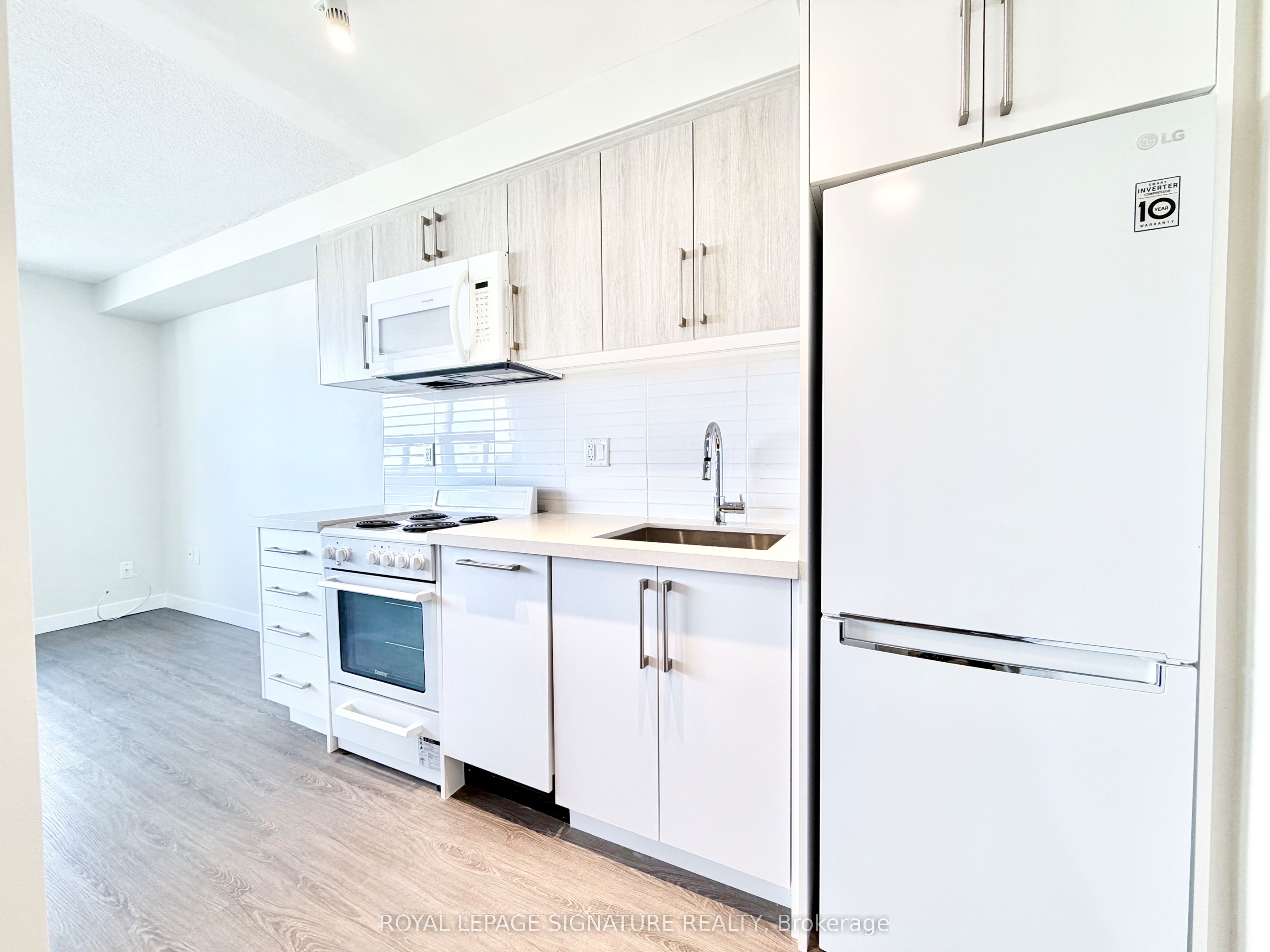Additional image 2 of 1206-1500 Bathurst Street, Toronto, ON, M5P 3L3