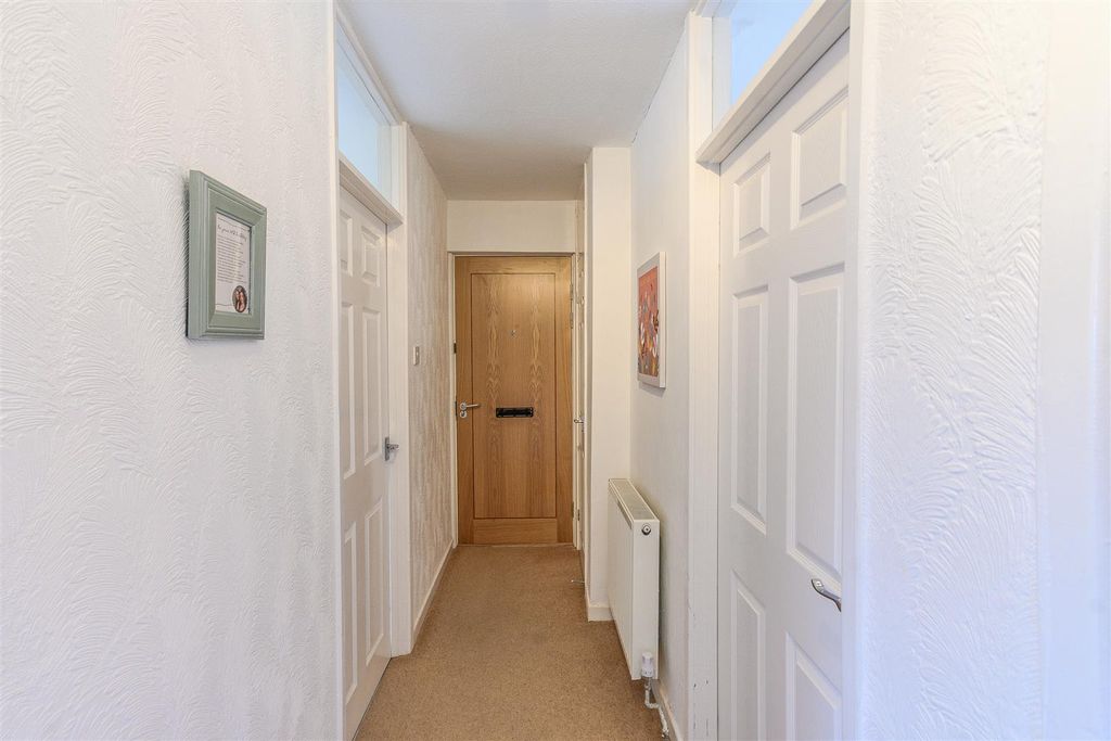 Additional image 10 of 2 bed flat for salePontypridd Road, Barry CF62