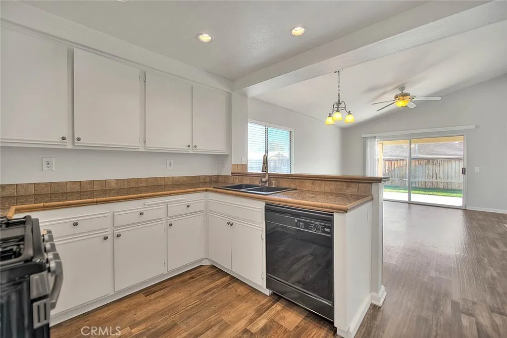 Additional image 89 of 15151 Desert Oak Cir, Victorville, CA 92394