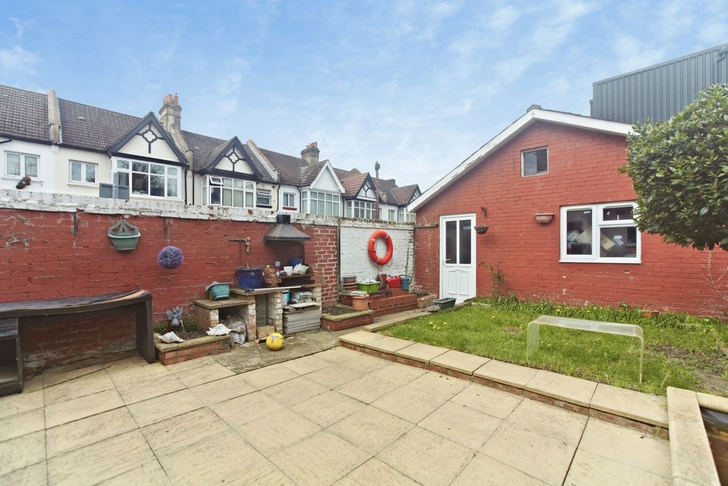 Additional image 17 of 4 bed end terrace house for saleRoche Road, London SW16