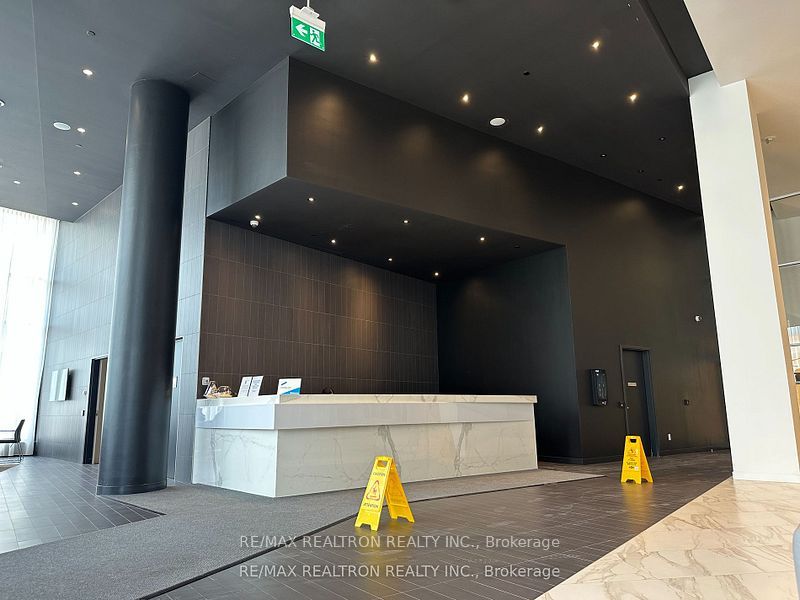 Additional image 2 of 2107-3900 Confederation Parkway, Mississauga, ON, L5B 0M3