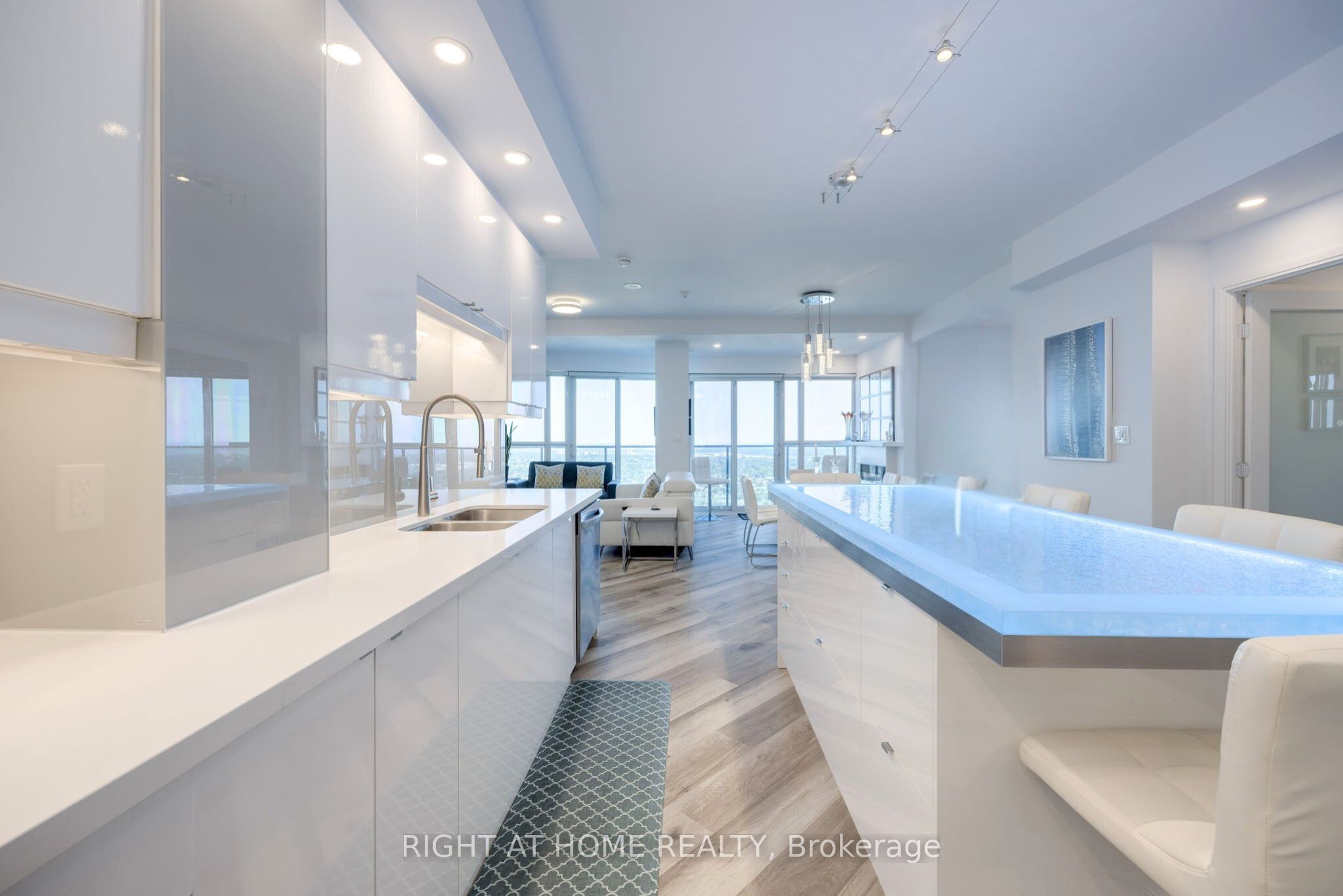 Additional image 2 of 3601-60 Absolute Avenue, Mississauga, ON, L4Z 0A9