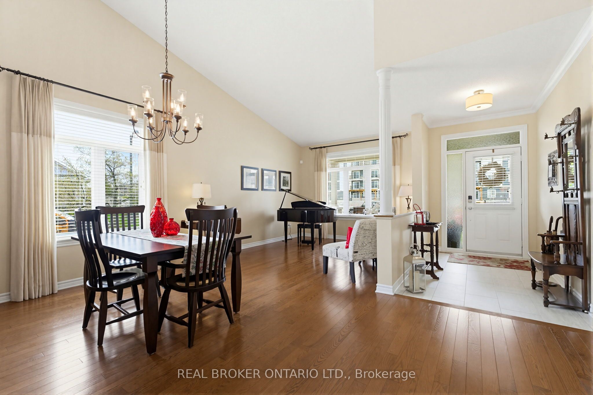 Additional image 4 of 341 Bobolink Ridge, Ottawa, ON, K2V 0B9