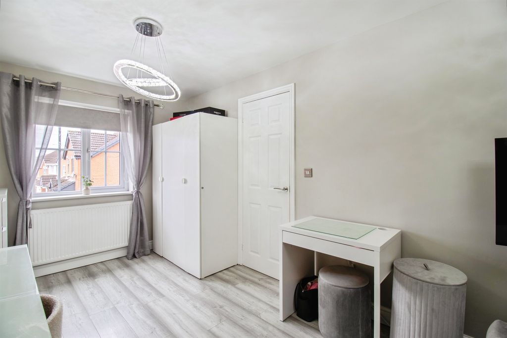 Additional image 7 of 3 bed semi-detached house for saleTowpath Close, Longford, Coventry CV6