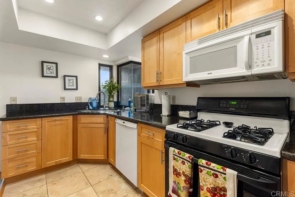 Additional image 10 of 4009 Layang Layang Circle Unit J, Carlsbad, CA 92008