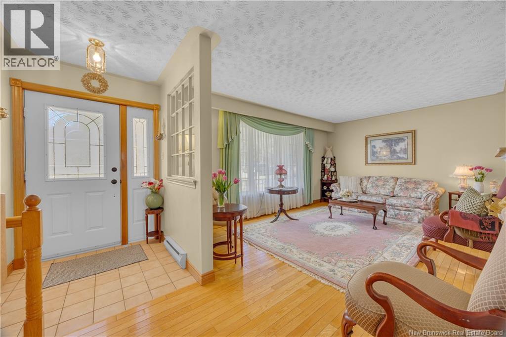 28 Macnaughton Drive, Saint John, NB, E2J4K6 photo 4