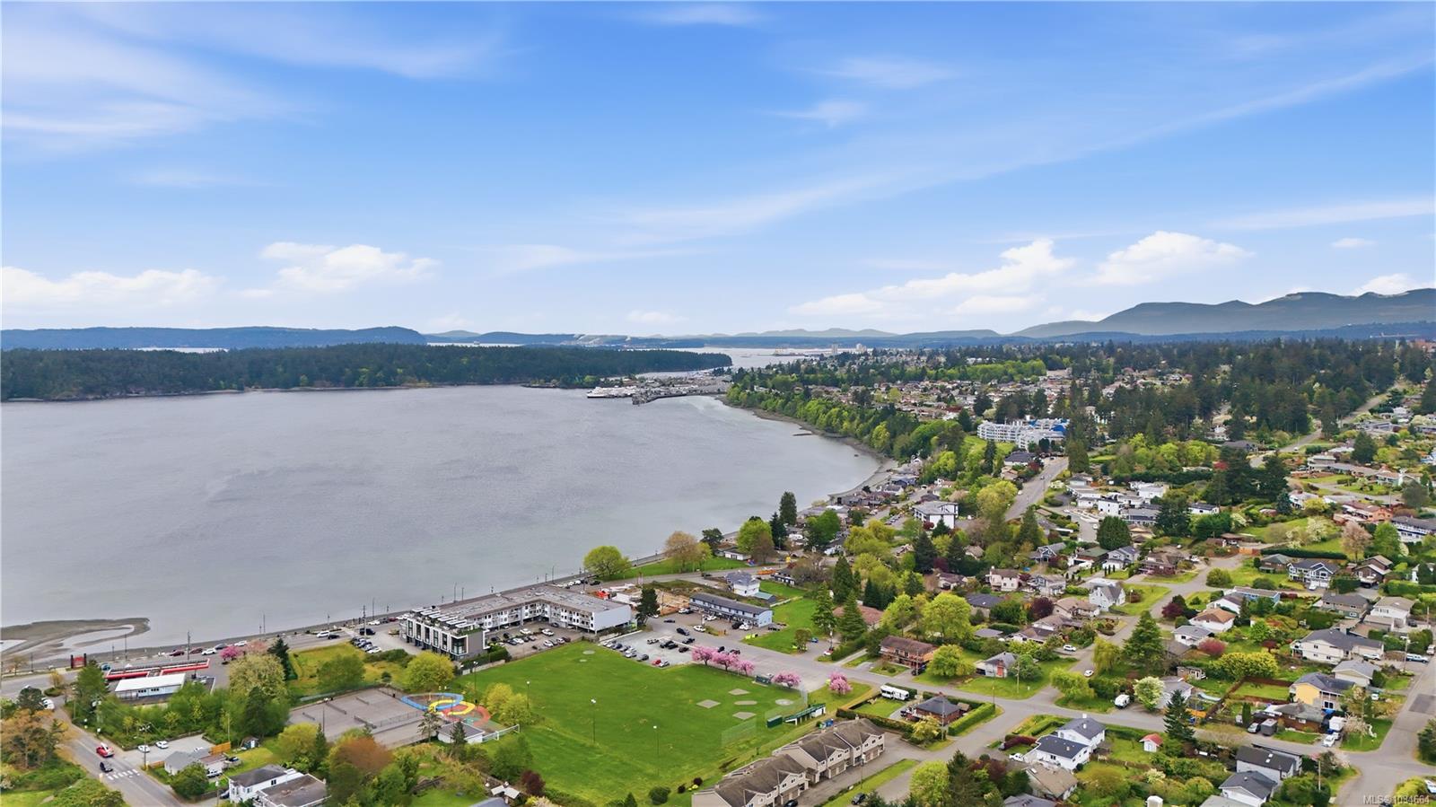 Additional image 4 of 3129 Departure Bay Road, Nanaimo, BC, V9T 1B6