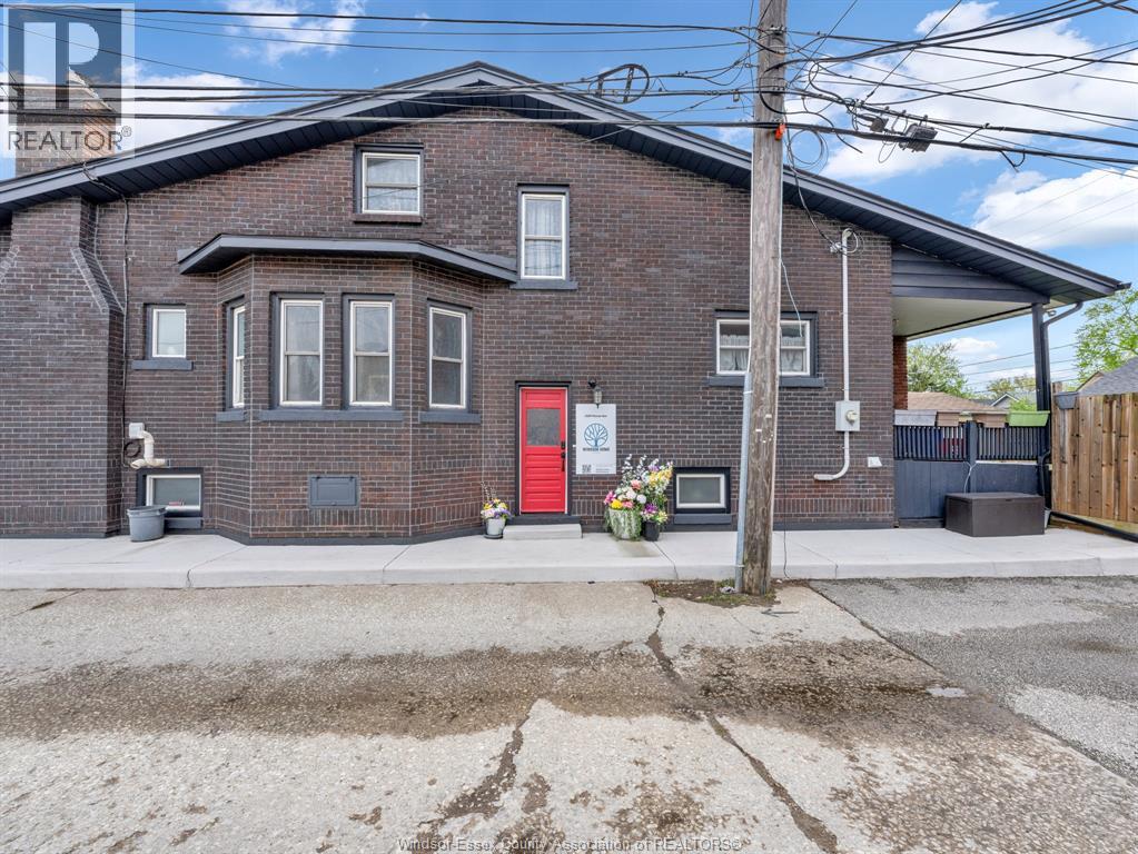 Additional image 3 of LOWER UNIT-1029 Parent , Windsor, ON, N9A2E4